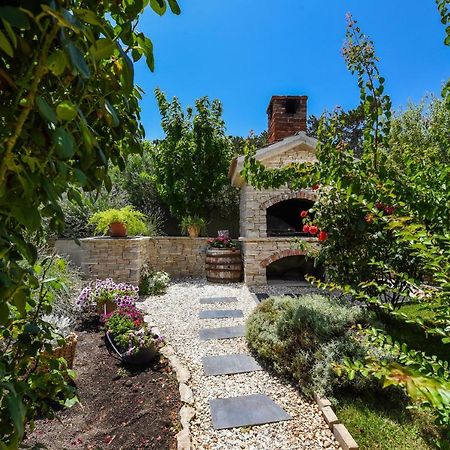 Villa Trabakul Zadarvillas Razanac Luaran gambar