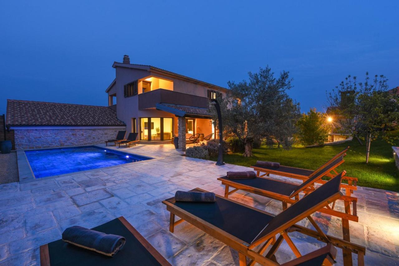 Villa Trabakul Zadarvillas Razanac Luaran gambar