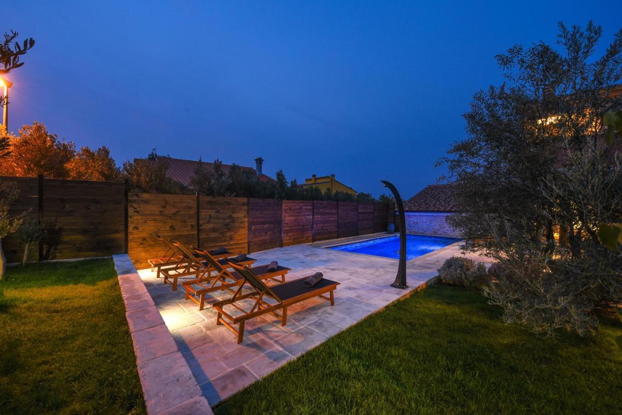 Villa Trabakul Zadarvillas Razanac Luaran gambar