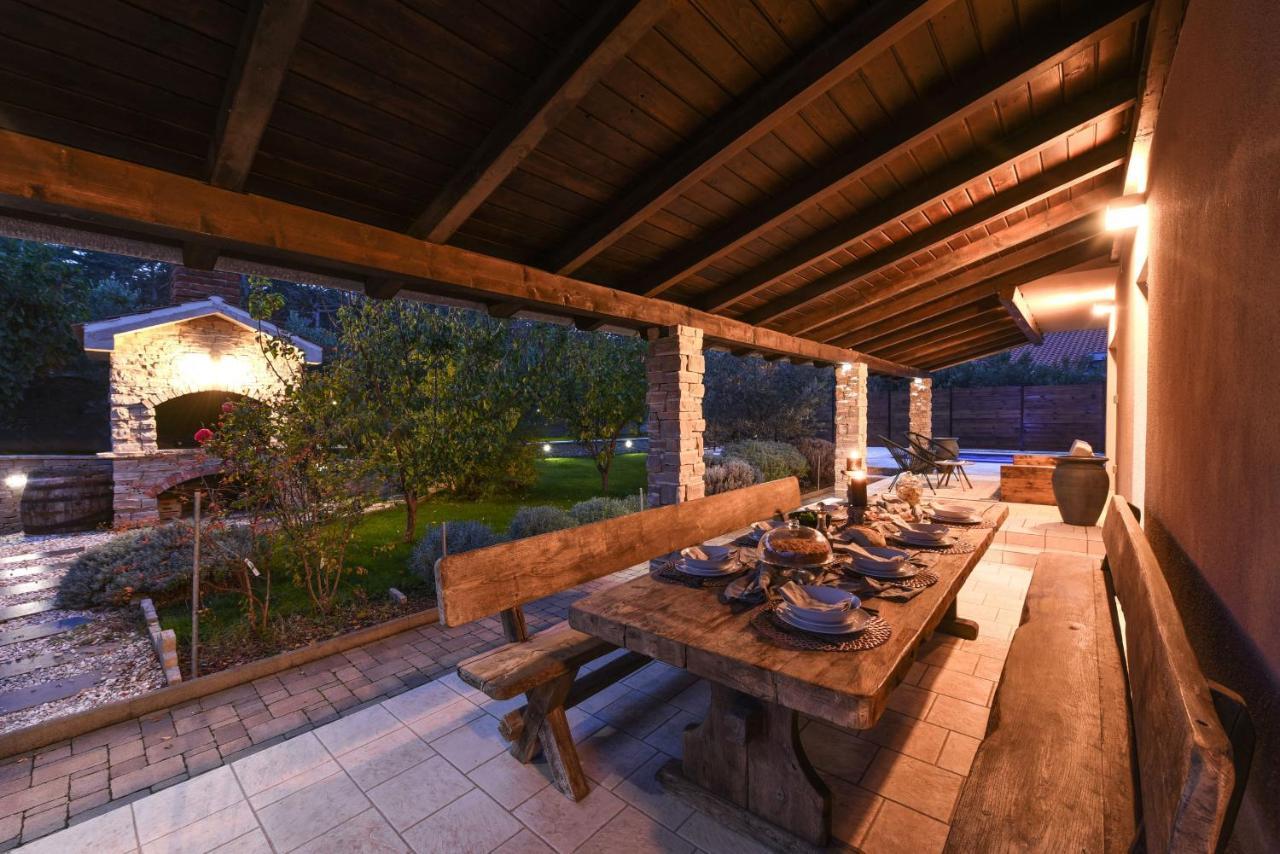 Villa Trabakul Zadarvillas Razanac Luaran gambar