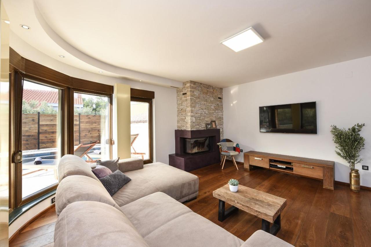 Villa Trabakul Zadarvillas Razanac Luaran gambar