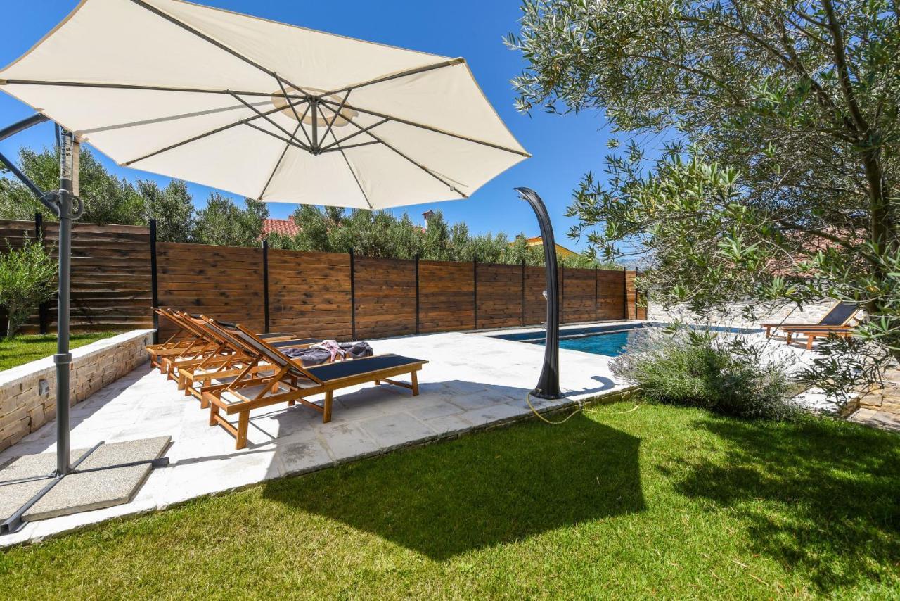 Villa Trabakul Zadarvillas Razanac Luaran gambar